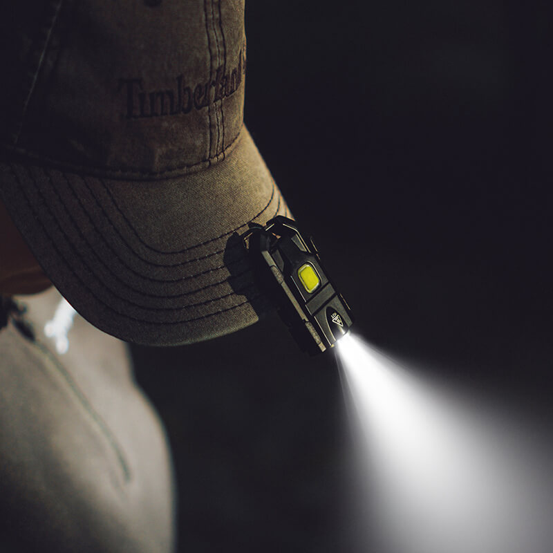 keychain-flashlight-clip-on-hat